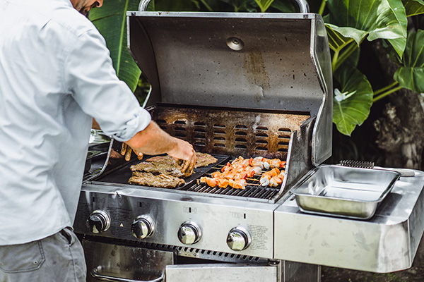 An handyman starting a BBQ grill repair home business